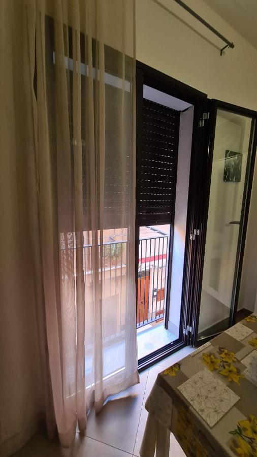 Case Cara 128, Appartamentini Nel Cuore Di Bagheria, Piano Primo מראה חיצוני תמונה